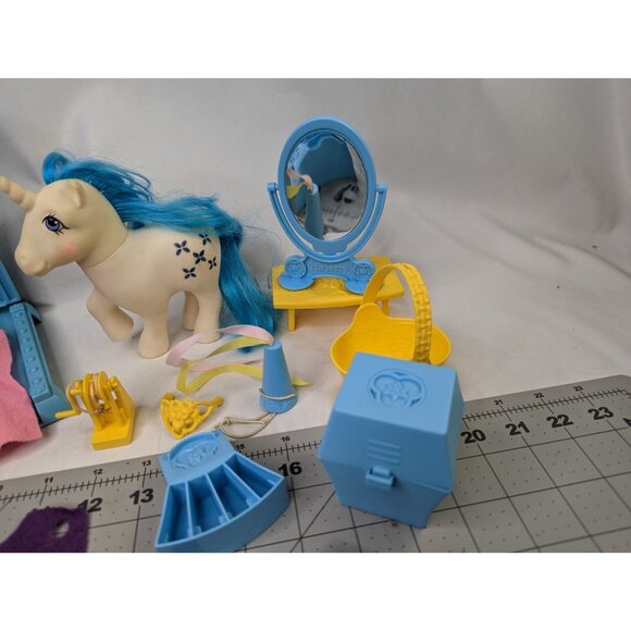 My Little Pony Majesty Castle Accessories Lot - Picture 4 of 10
